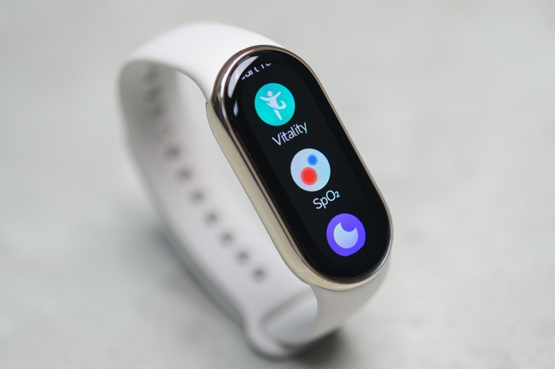 so sánh mi band 8 và mi band 8 pro hình 6