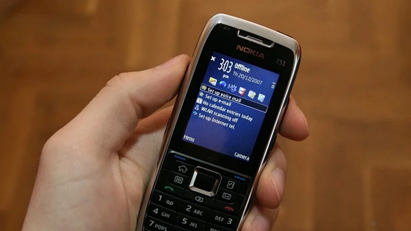 Màn hình E51