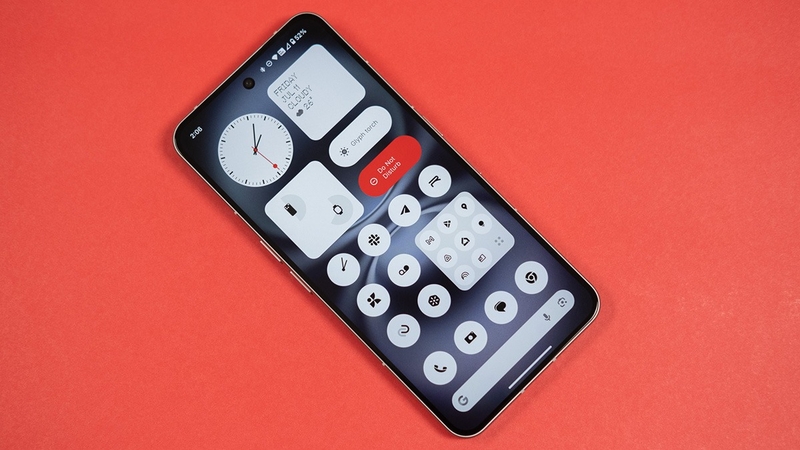 So sánh Nothing Phone 3 và iQOO 13 - hình 9