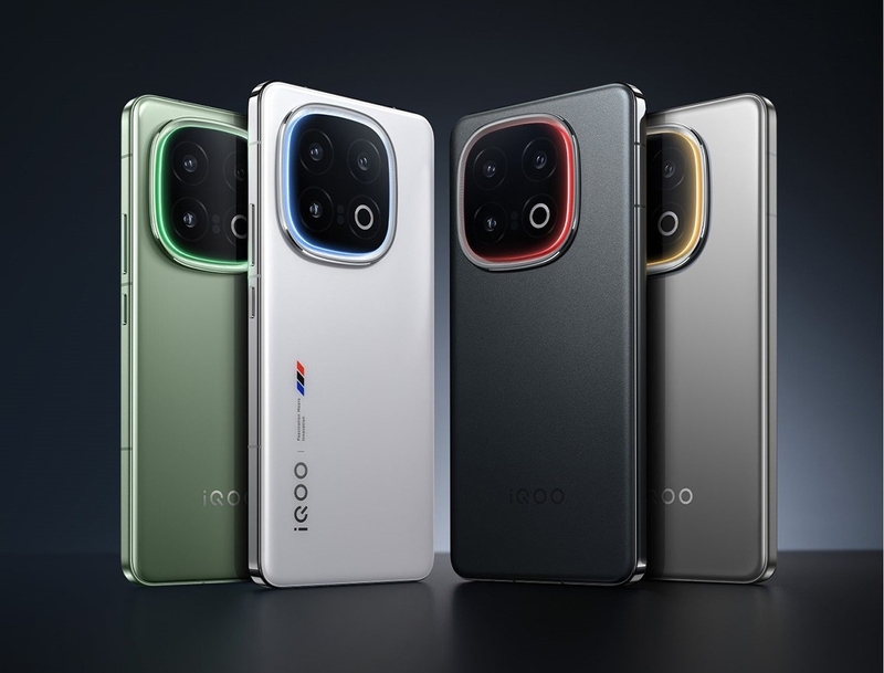 So sánh Nothing Phone 3 và iQOO 13 - hình 2