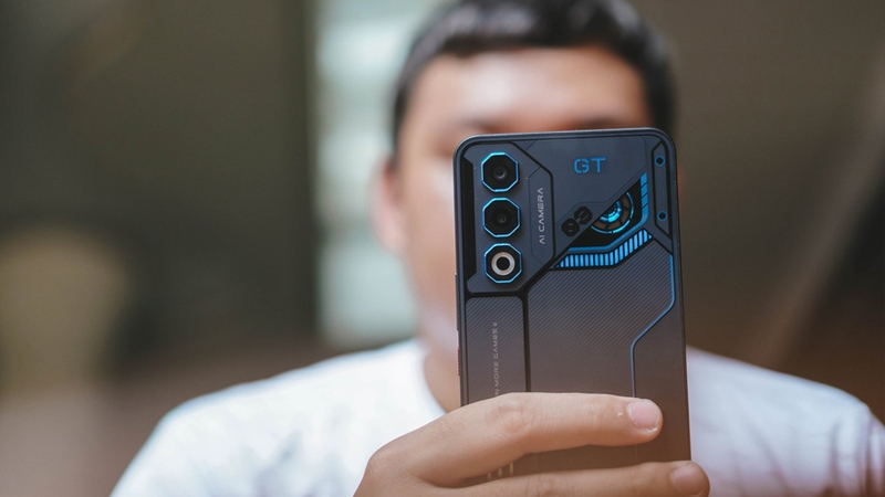 Hệ thống loa kép stereo giúp nâng cấp trải nghiệm chơi game Nubia Neo 3 đáp ứng nhu cầu sử dụng liên tục nhờ công nghệ sạc nhanh