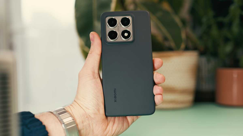So sánh nubia Z60S Pro và Xiaomi 14T 2