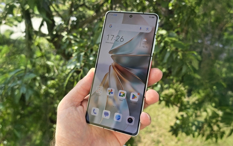 So sánh nubia Z60S Pro và Xiaomi 14T 9