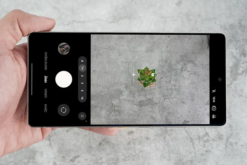 So sánh Nubia Z70 Ultra và Samsung Galaxy S25 Ultra - hình 8