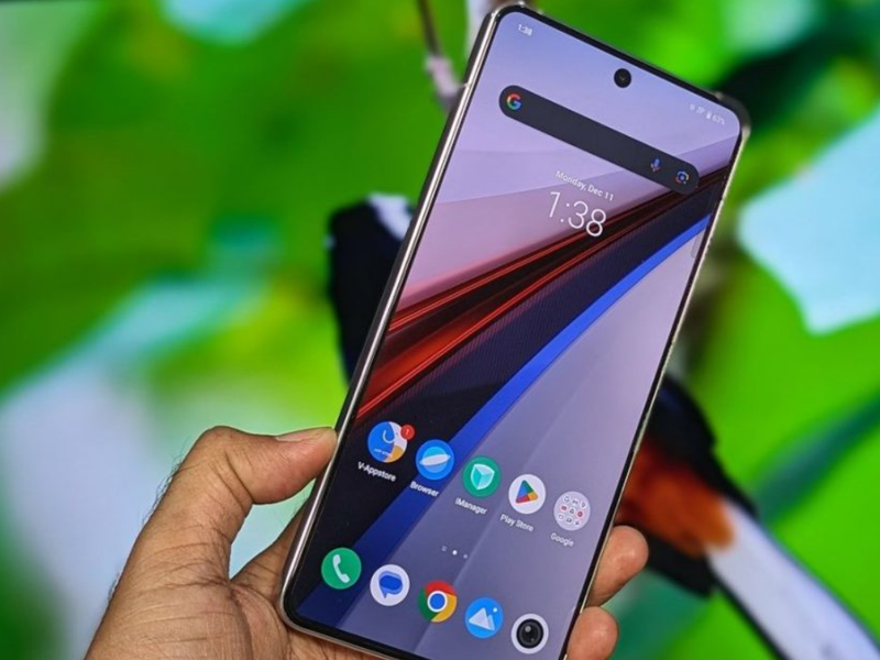 so-sanh-oneplus-13r-va-iqoo-12-4.png