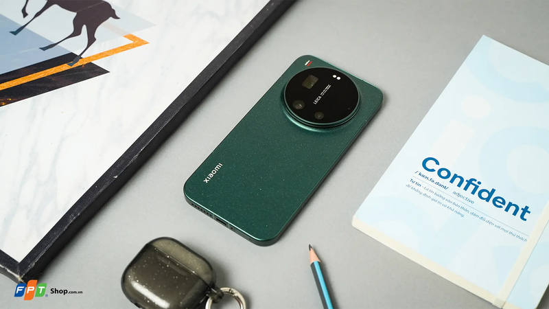 So sánh OPPO Find X9 Ultra và Xiaomi 17 Ultra - hình 4