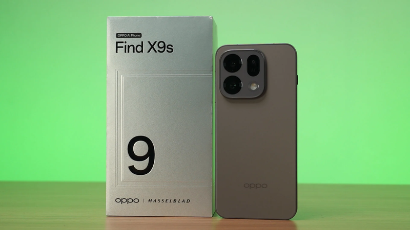 So sánh OPPO Find X9 và X9s - hình 2