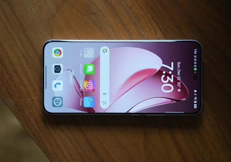 So sánh OPPO Reno13 Pro và Reno12 - 4