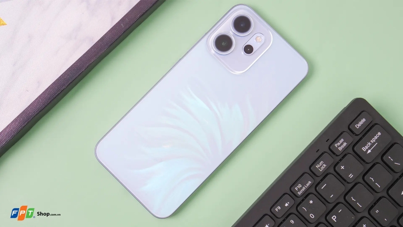 So sánh OPPO Reno14 F và Nothing Phone 3A 3