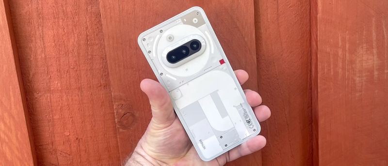 So sánh OPPO Reno14 F và Nothing Phone 3A 9