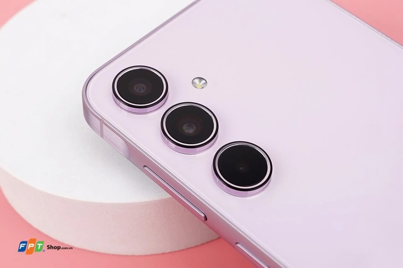 So sánh POCO X7 Pro và Galaxy A55 3