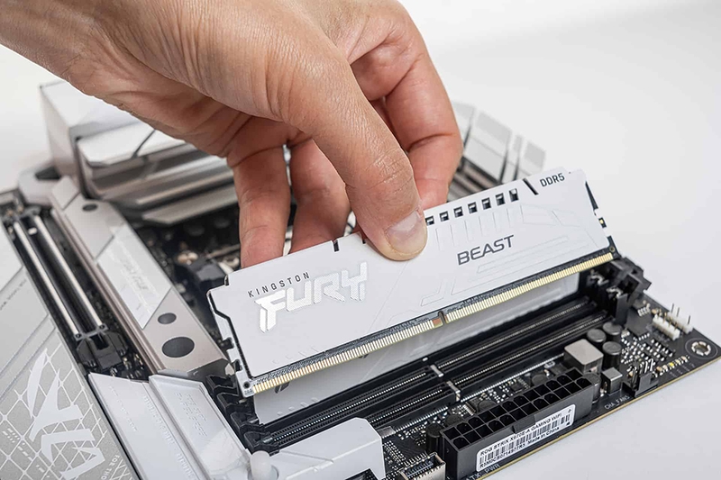 So sánh RAM DDR4 và DDR5 8