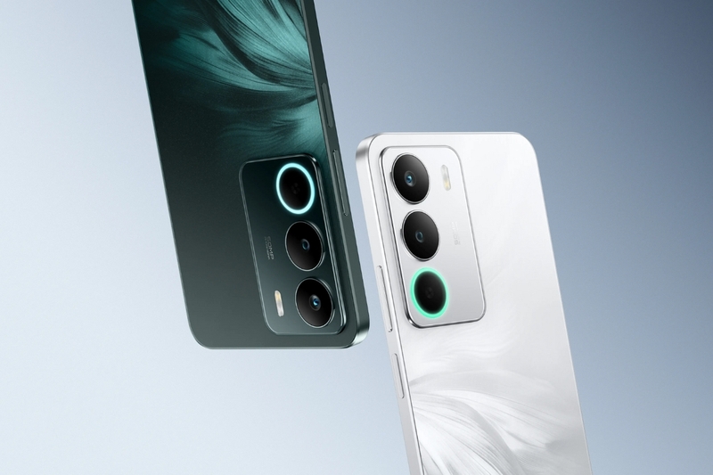 so sánh Realme C71 và Realme C75x hình 2