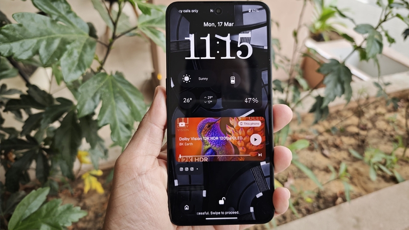 Nothing Phone (3a) có tấm nền AMOLED lớn