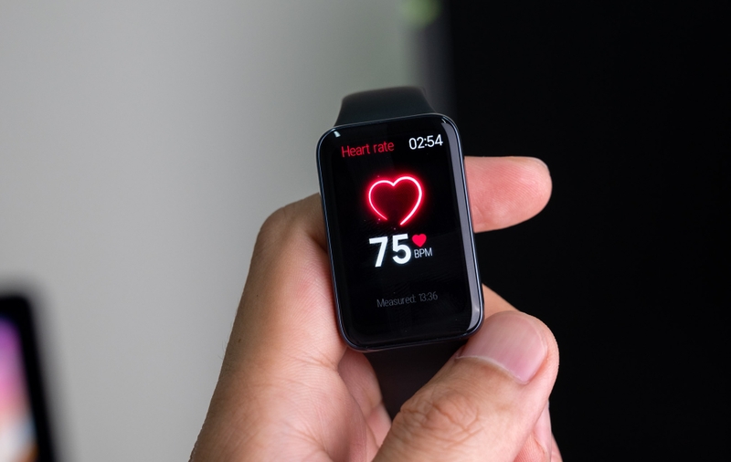 so sánh redmi watch 3 và xiaomi mi band 7 pro hình 5