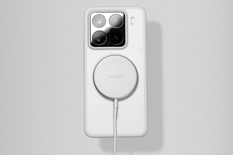 So sánh S25 Ultra và Xiaomi 15 Pro 16
