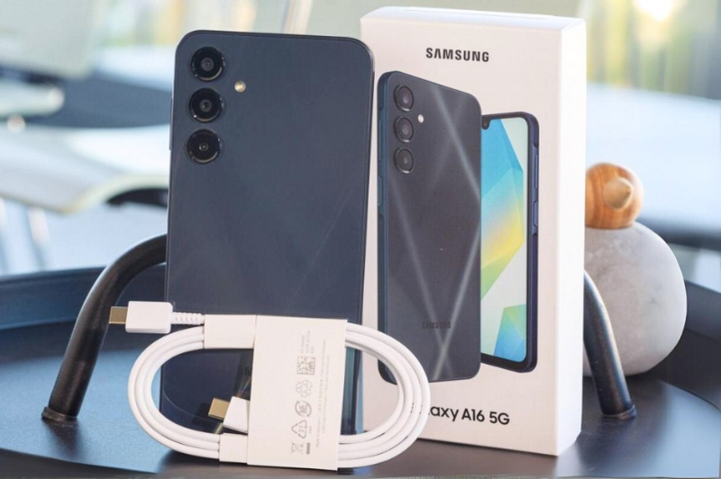 So sánh Samsung A16 và A17 - hình 1