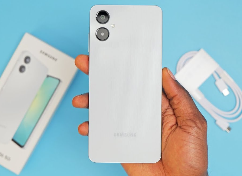so-sanh-samsung-galaxy-a06-5g-va-a06-4g-2.png