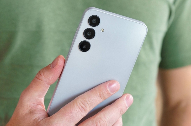 So sánh Samsung Galaxy A16 và Galaxy A15 2