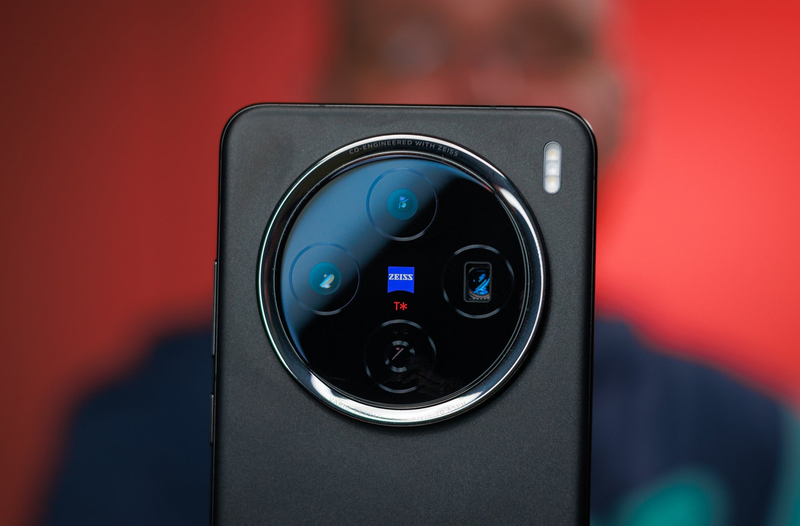 So sánh Samsung S25 và Vivo X200 10