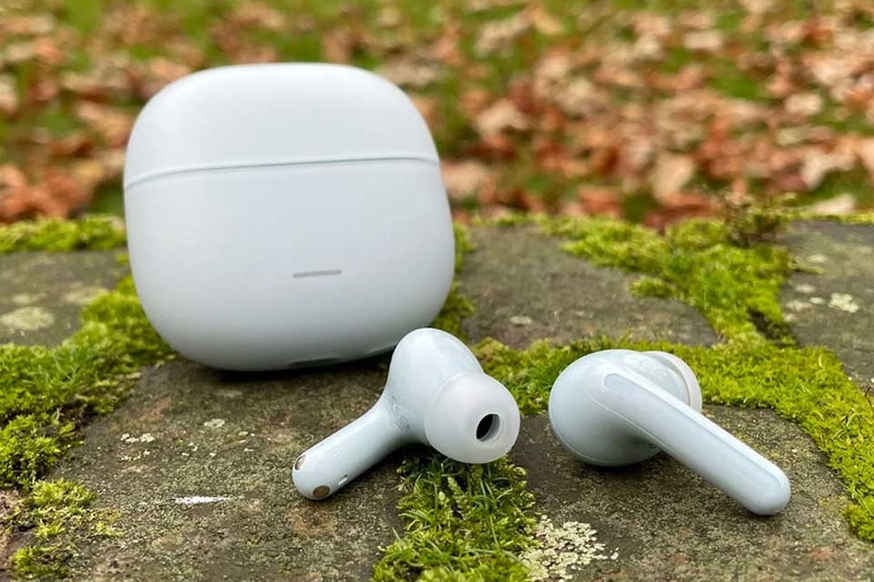 So sánh tai nghe Baseus và Xiaomi - 01