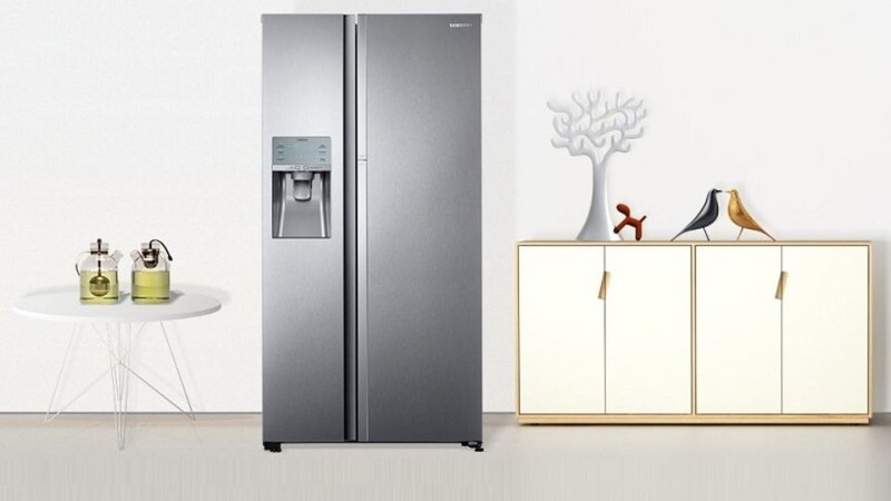 so s&aacute;nh tủ lạnh 2 c&aacute;nh v&agrave; tủ lạnh 4 c&aacute;nh Samsung 1