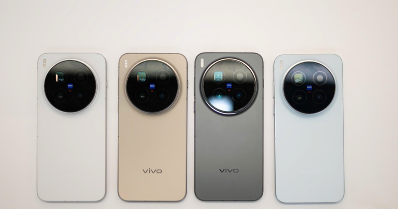 So sánh vivo X300 Pro và Galaxy S25 Ultra 1