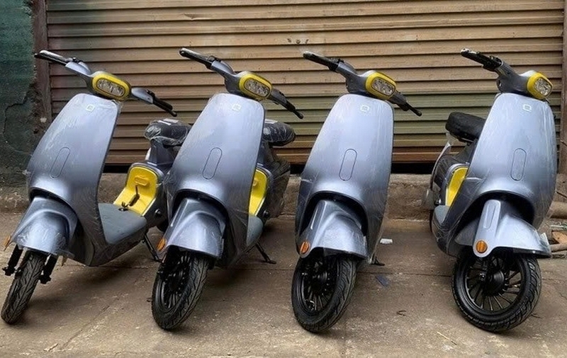 So sánh xe điện K1 và V1 ảnh 2