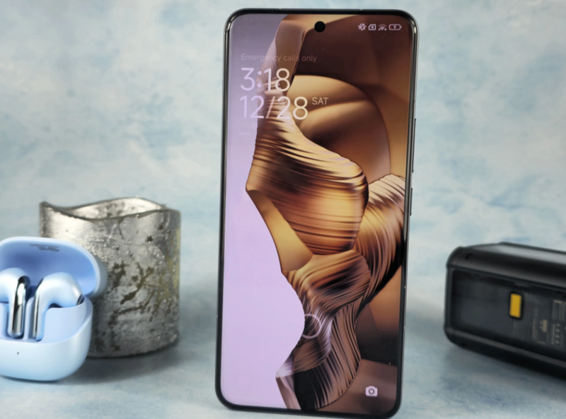 so-sanh-xiaomi-15-pro-va-galaxy-s24-plus-4.png