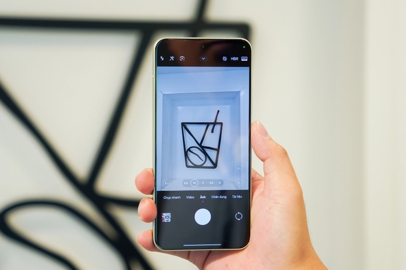 so sánh xiaomi 15 và galaxy s25 hình 10