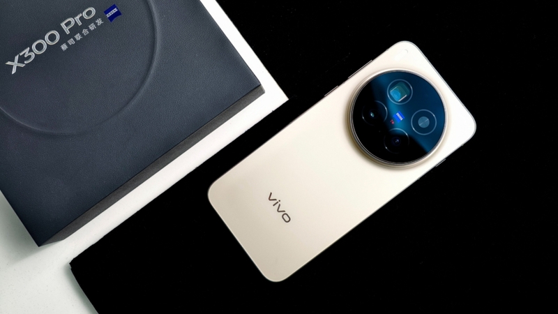 Thiết kế và ngoại hình Vivo X300 Pro