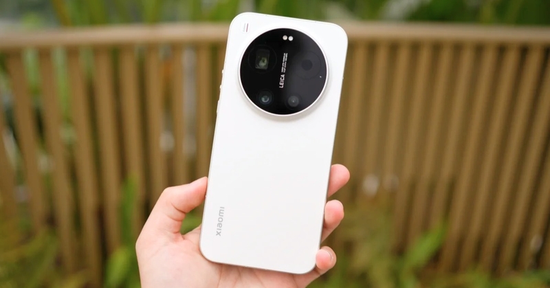 So sánh Xiaomi 17 Ultra và OPPO Find X8 Ultra 7