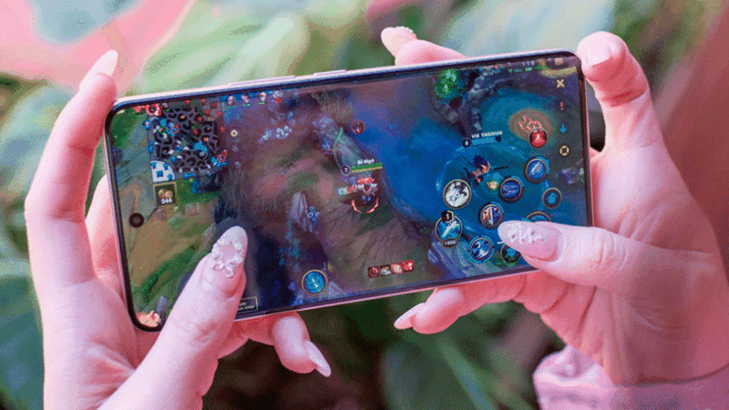 Hiệu năng sẽ bị giới hạn khi chơi các tựa game nặng