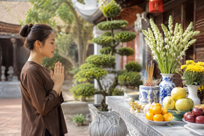 Status tháng cô hồn cầu bình an, may mắn