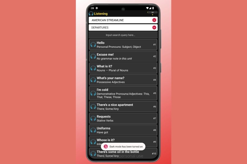 Connections giúp người học mở rộng vốn từ, cấu trúc câu và khả năng hiểu các tình huống giao tiếp quen thuộc
