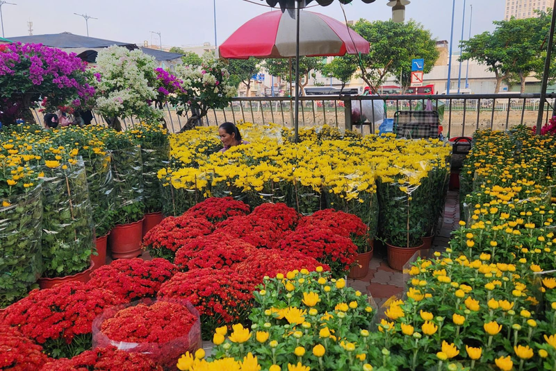 STT bán hoa Tết ngắn gọn 2