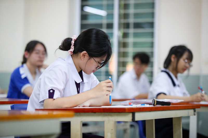 STT chúc thi tốt 2