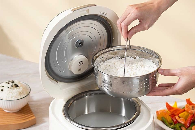 Sử dụng nồi cơm t&aacute;ch đường - 04