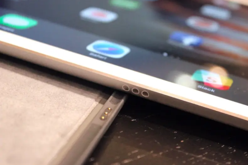 Sử dụng Smart Keyboard iPad (4)