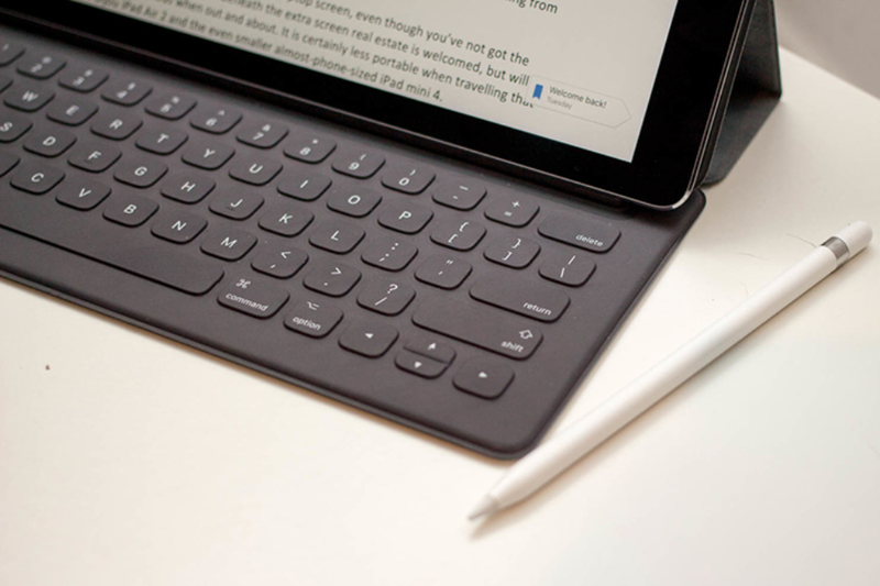 Sử dụng Smart Keyboard iPad (6)