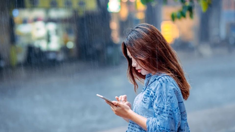 Sử dụng smartphone khi trời lạnh 1