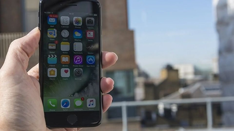 Sử dụng smartphone khi trời lạnh 4