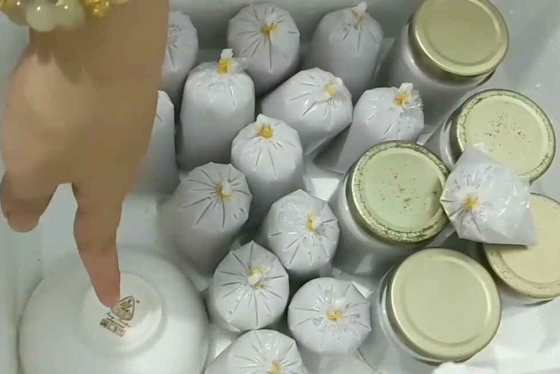 sữa chua việt quất hình 10