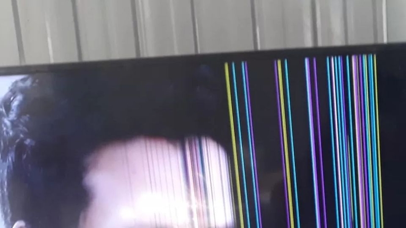 sửa tivi bị vỡ màn hình 3