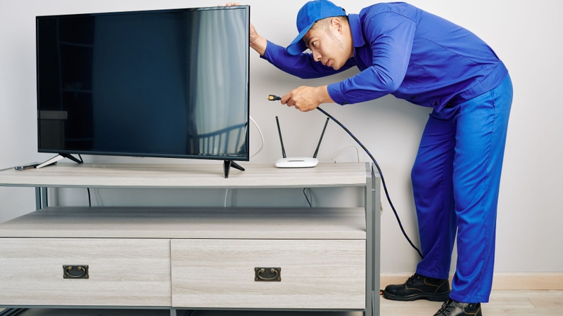Quan sát và thay thế dây nguồn