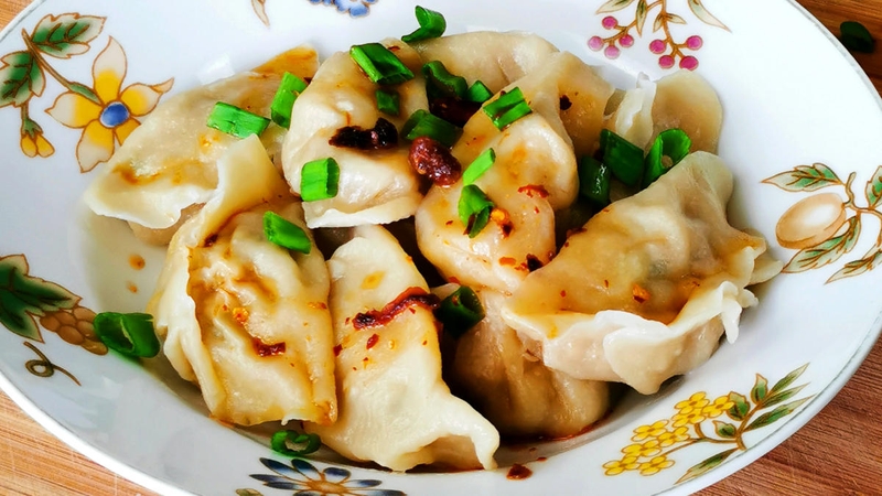 Sủi cảo nhân thịt và cần tây 7