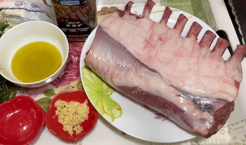 nguyên liệu làm sườn cừu nướng thảo mộc
