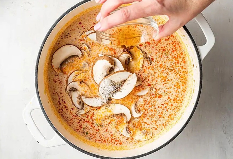 Súp gà cốt dừa - 04