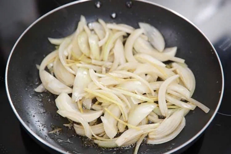 súp hành tây ảnh 4