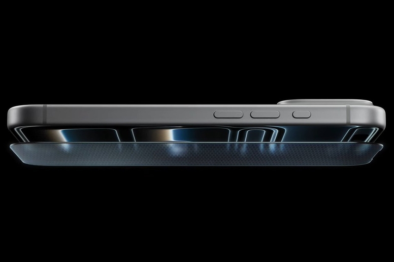 Super Retina XDR 6.9 12